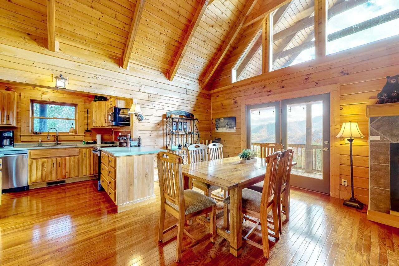 Lazy Bear Lodge Sevierville Kültér fotó